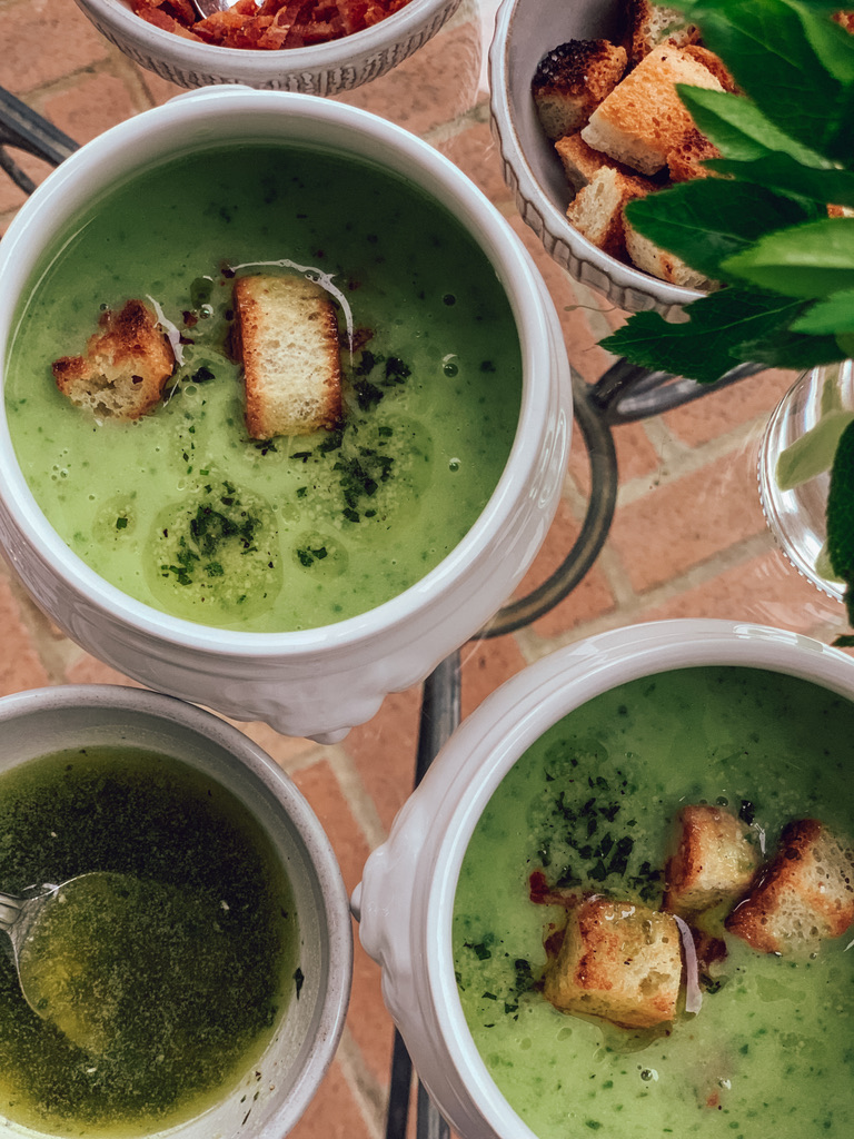 Potato and Spinach Soup with Green Cream